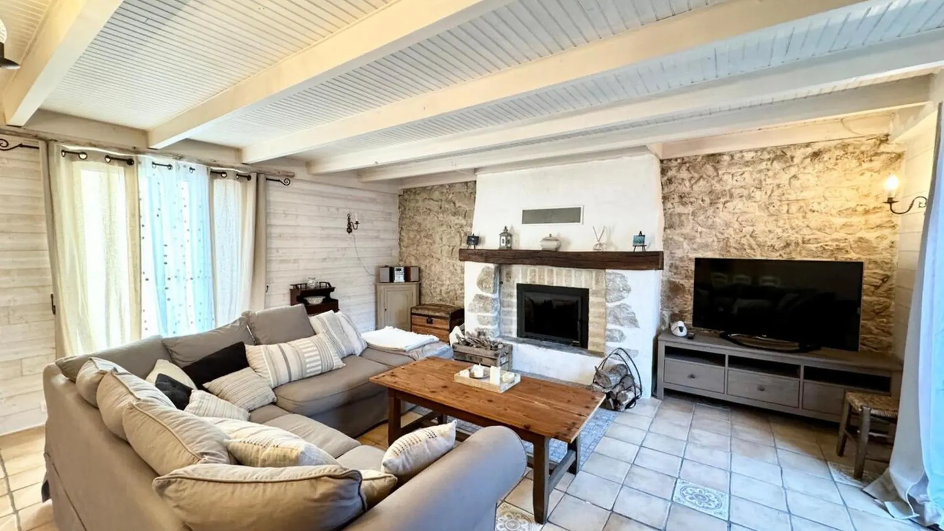 Longere De Charme - Tout Confort - 2Min Des Plages Plouhinec  Holiday home Plouhinec (Morbihan)